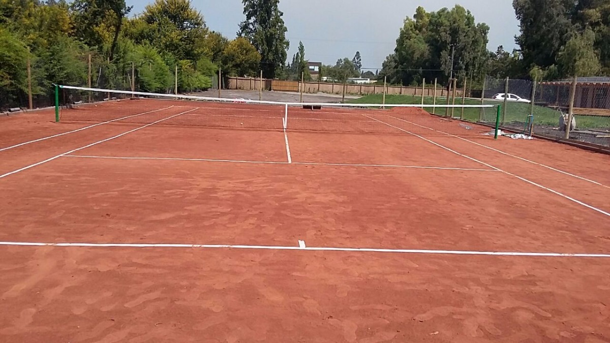 Construcción de cancha deportiva 1